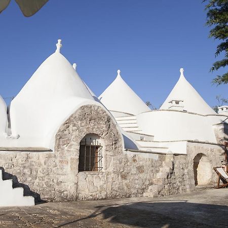 Trullo Degli Ulivi Villa Ostuni Bagian luar foto