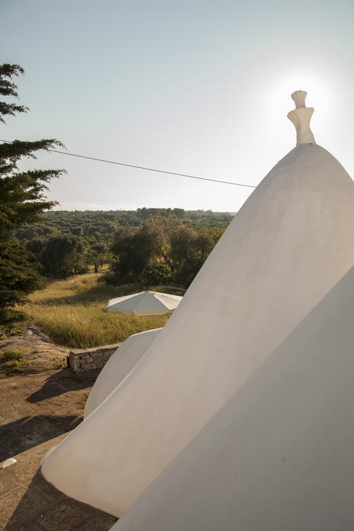 Trullo Degli Ulivi Villa Ostuni Bagian luar foto